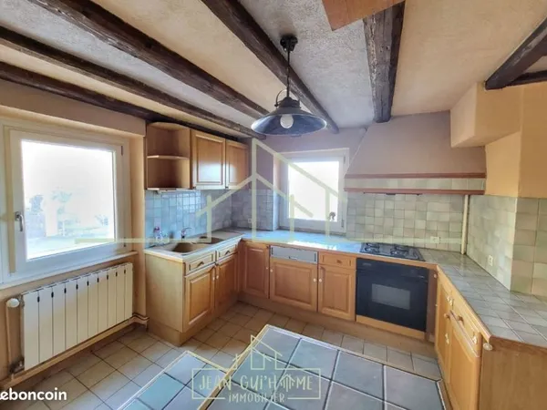 Maison 9 pièces 180 m²