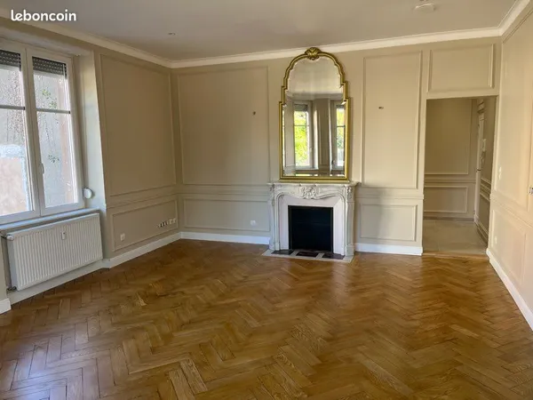 Appartement deux-pièces 53 m²