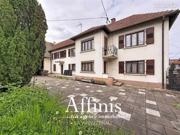 Maison 10 pièces 268 m²