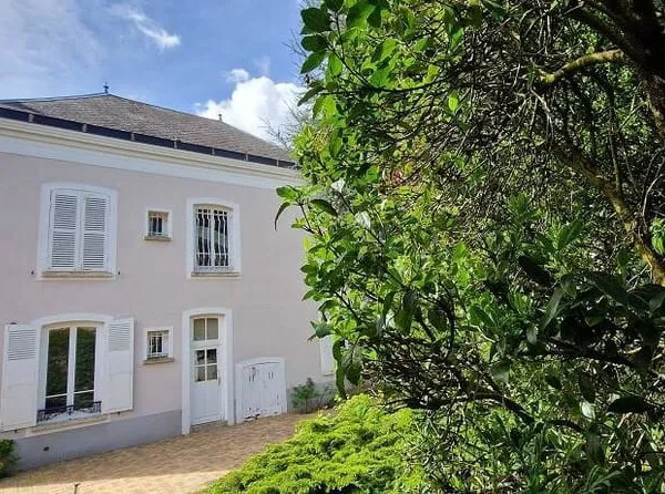 Maison 8 pièces 185 m²