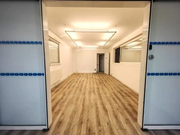 Bureau 2 pièces 69 m²