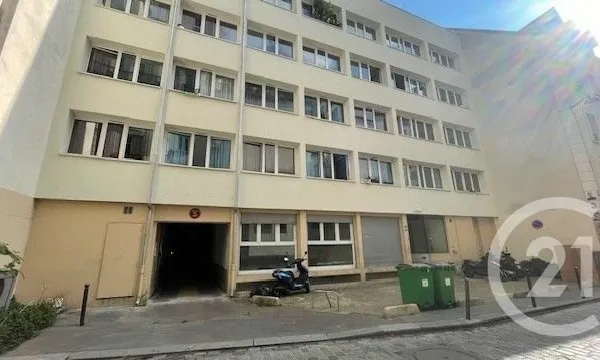Parking 10 m²