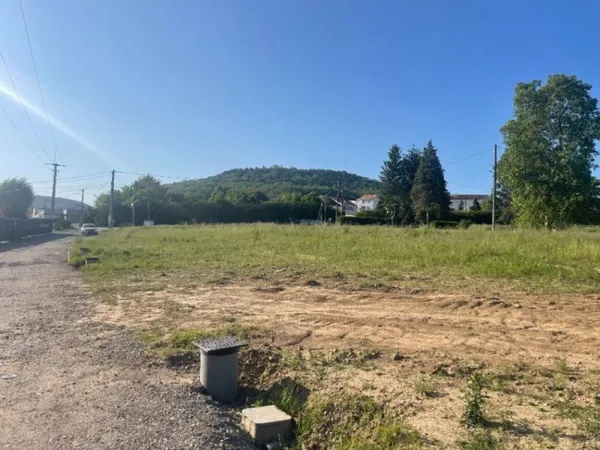 Terrain 400 m²