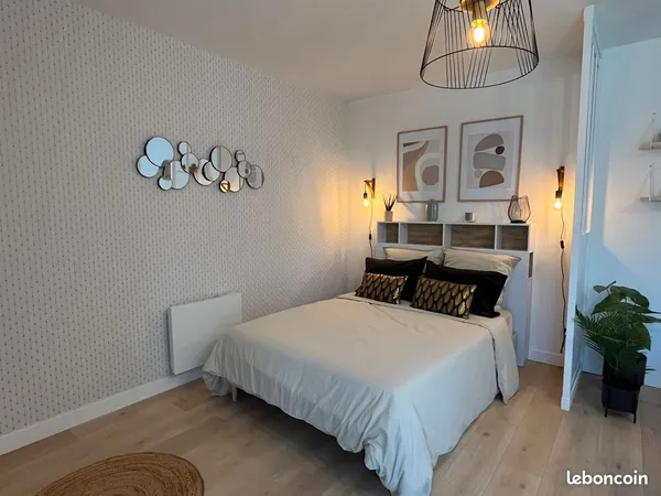 T1 neuf meublé + Parking privé