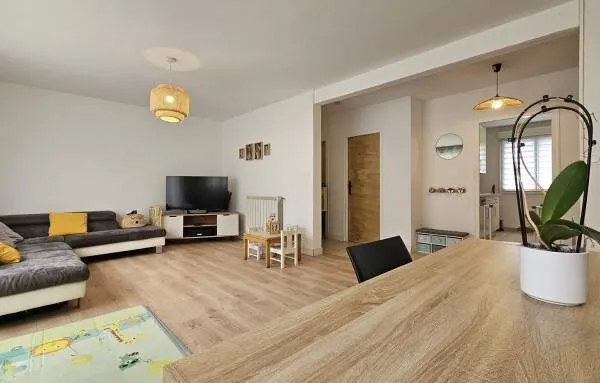 Appartement 4 pièces 82 m²