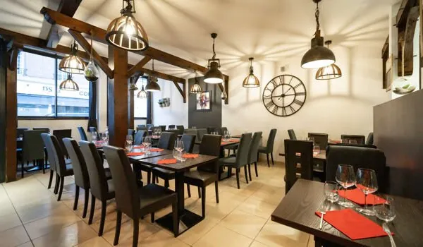 Fonds de commerce 131 m²