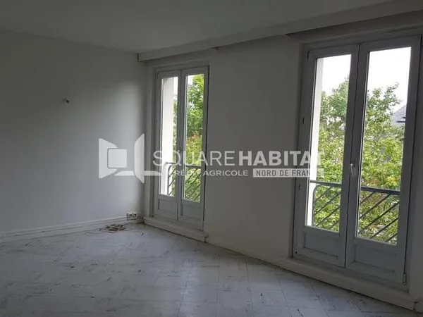 APPARTEMENT TROIS PIECES