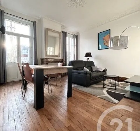 Appartement 4 pièces 74 m²