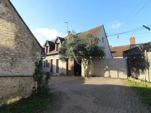 Maison 8 pièces 180 m²