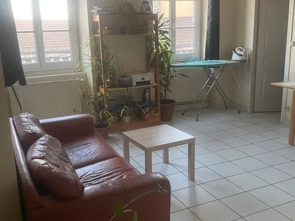 Chambre dans un Colocation dans les pentes de la Croix rousse