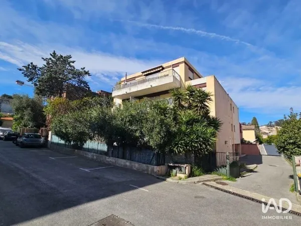 Immeuble 413 m²