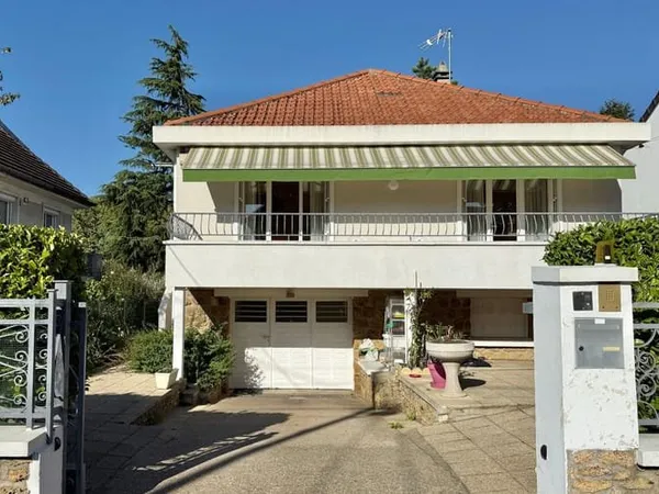 Maison 6 pièces 110 m²