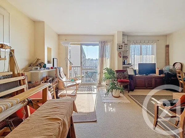 Appartement 5 pièces 75 m²