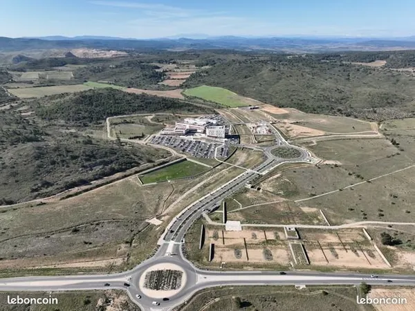 NARBONNE - Terrains en zone d'activité à la vente