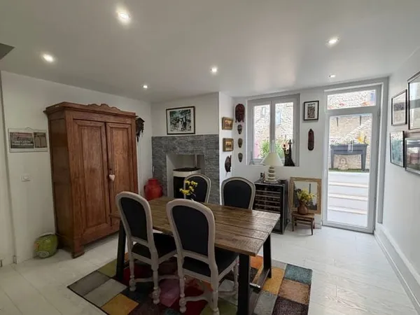 Maison 6 pièces 140 m²