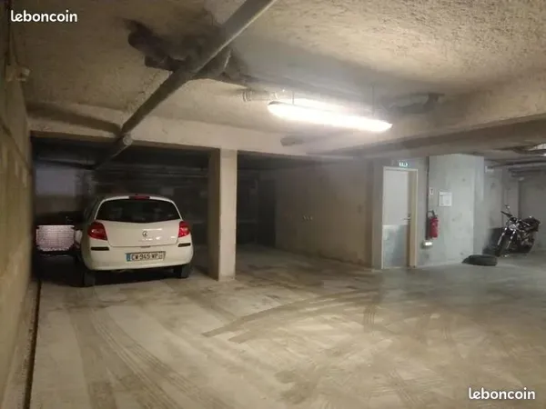 Parking sécurisé chartrons