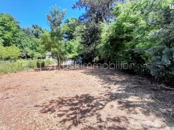 Terrain 2 022 m² Champagne Sur Seine