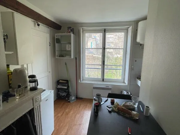 Studio place saint Jean