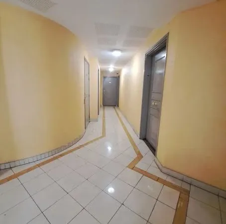 Local 64 m²