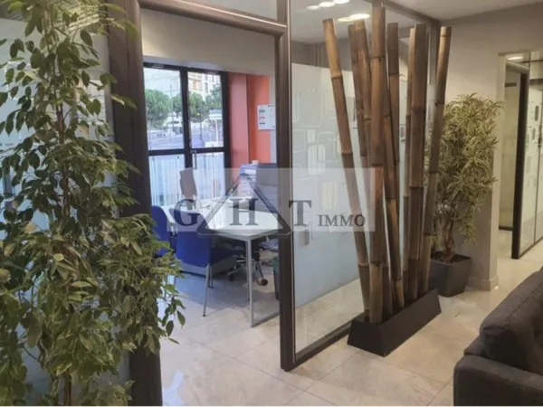LOCAL COMMERCIALE 110 M² VILLEJUIF A VENDRE