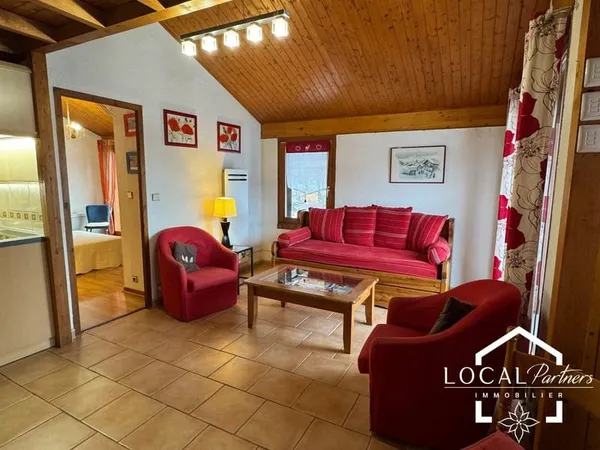 1 chambre + mezzanine 62m² sol proche télécabine et centre