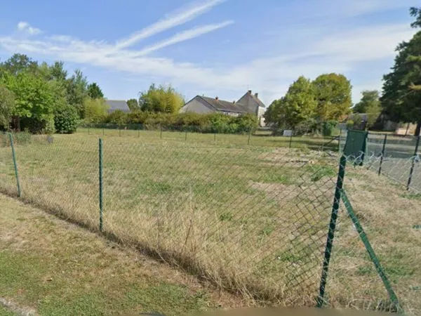Terrain à vendre de 1256 m² à Saint Quentin sur Indrois - 33 500 €