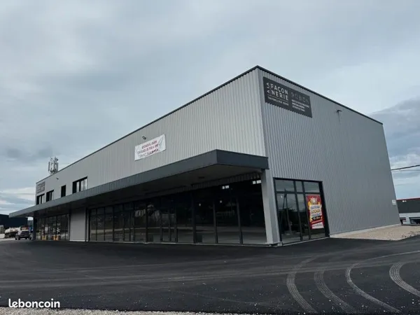 Local commercial