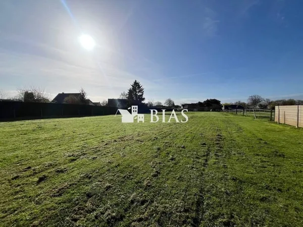 Terrain 1562 m²