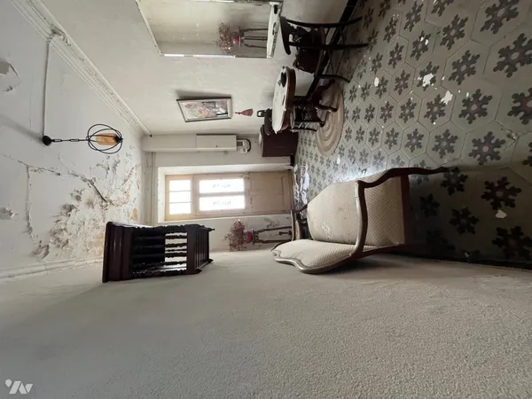 Maison 8 pièces 217 m²