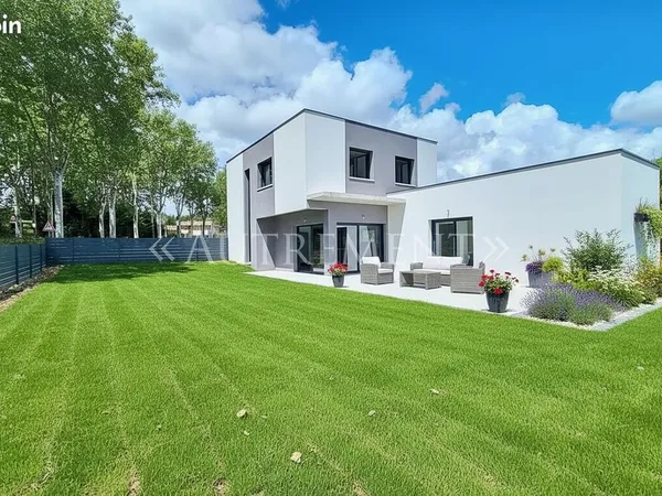 Maison 6 pièces 144 m²