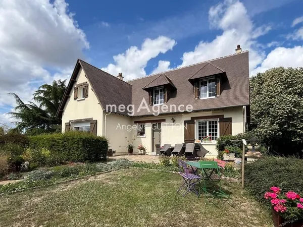 Maison familiale en parfait état, 15 minutes d'Alençon