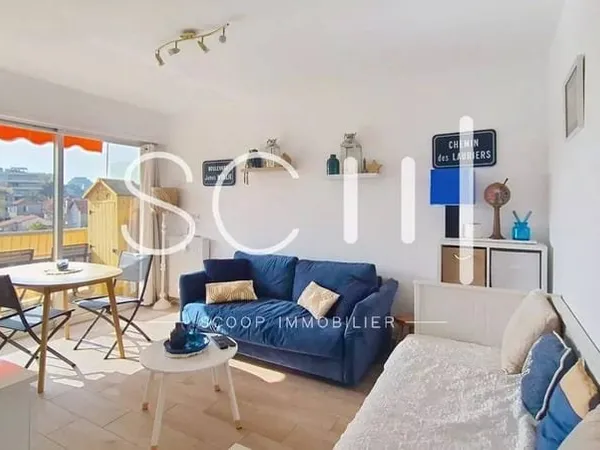 Studio 1 pièce 27 m²
