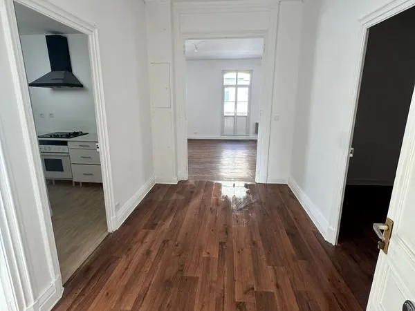 Appartement hypercentre 72m2 - type haussmanien