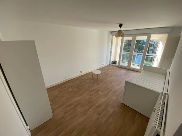 A LOUER - Appartement T1Bis en meublé