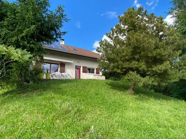 Maison À Louer