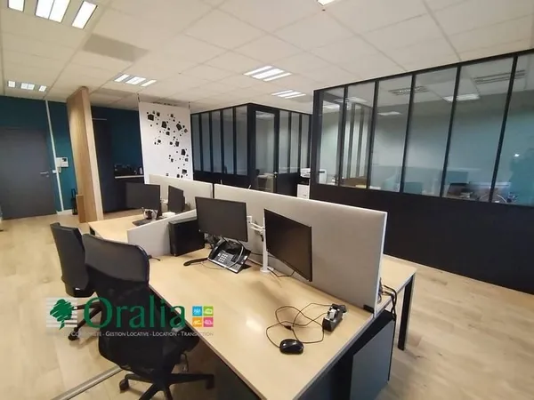 Local commercial 61 m²