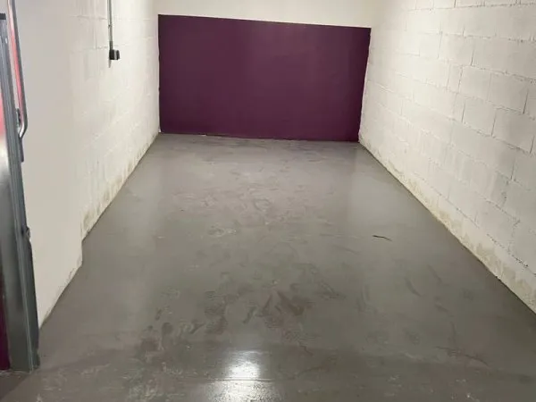 Parking 13 m²