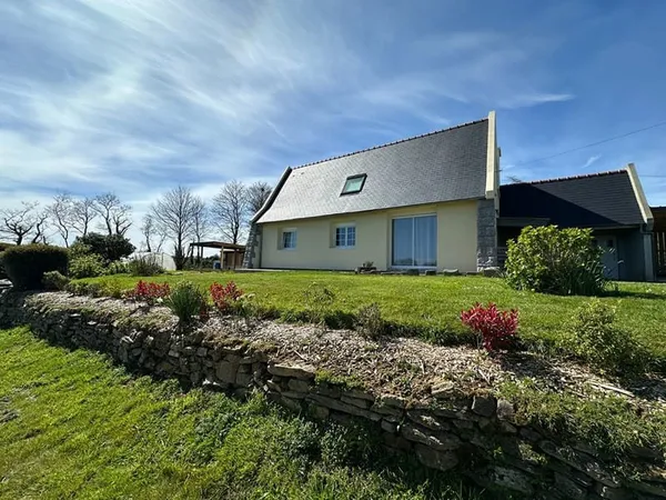 A vendre à Lampaul-Guimiliau - 135m²