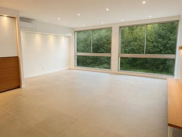 Bureau 153 m²