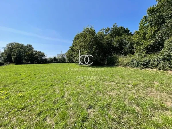Terrain constructible 533 m²