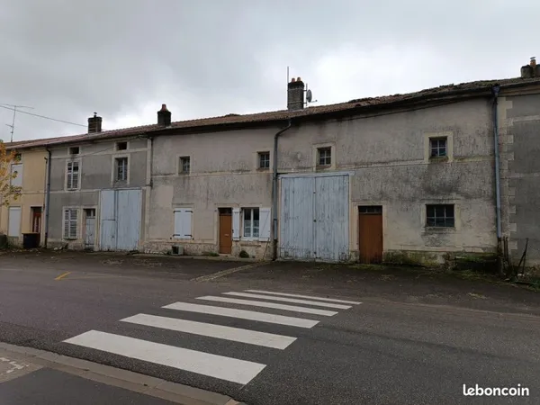 Corps de ferme 1538m² a rénover