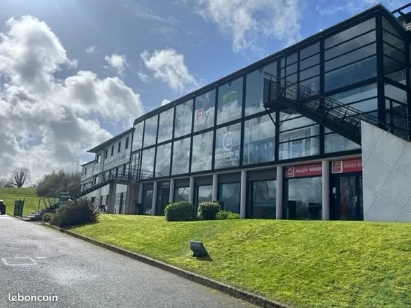 Bureaux 275 m² Quimper