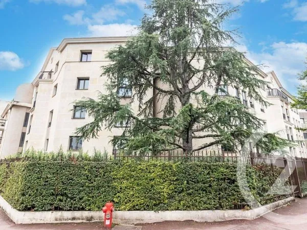 Appartement 4 pièces 81 m²