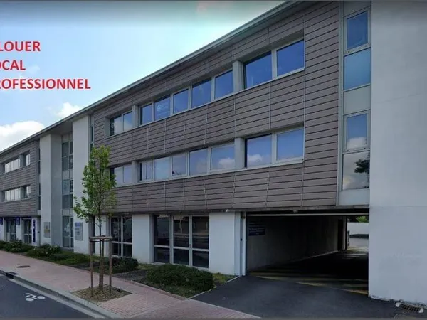 Local commercial 129 m²
