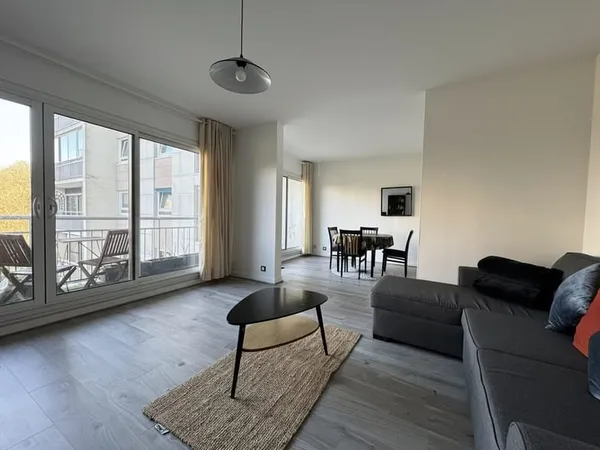 Appartement 4 pièces 77 m²