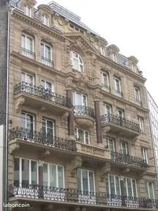 Studio 2 pièces 52 m²