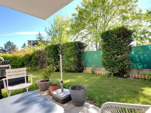Magnifique T4 moderne avec jardin à Meylan