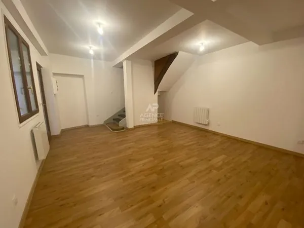 Bureaux 4 pièces 72 m²