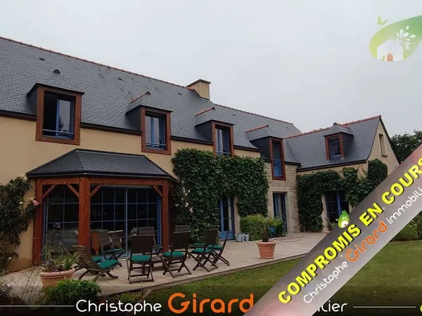 Maison 14 pièces 352 m²