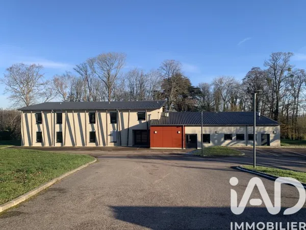 Immeuble 937 m²